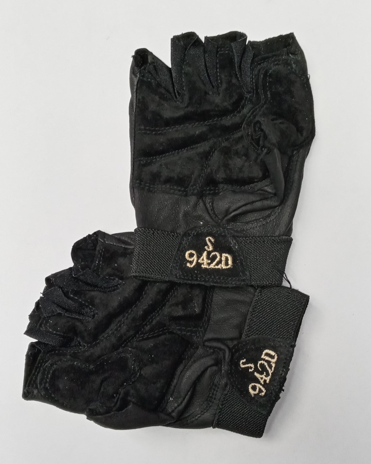 OK-1 Women's Pre-Curved Half Finger Gloves OK-942D