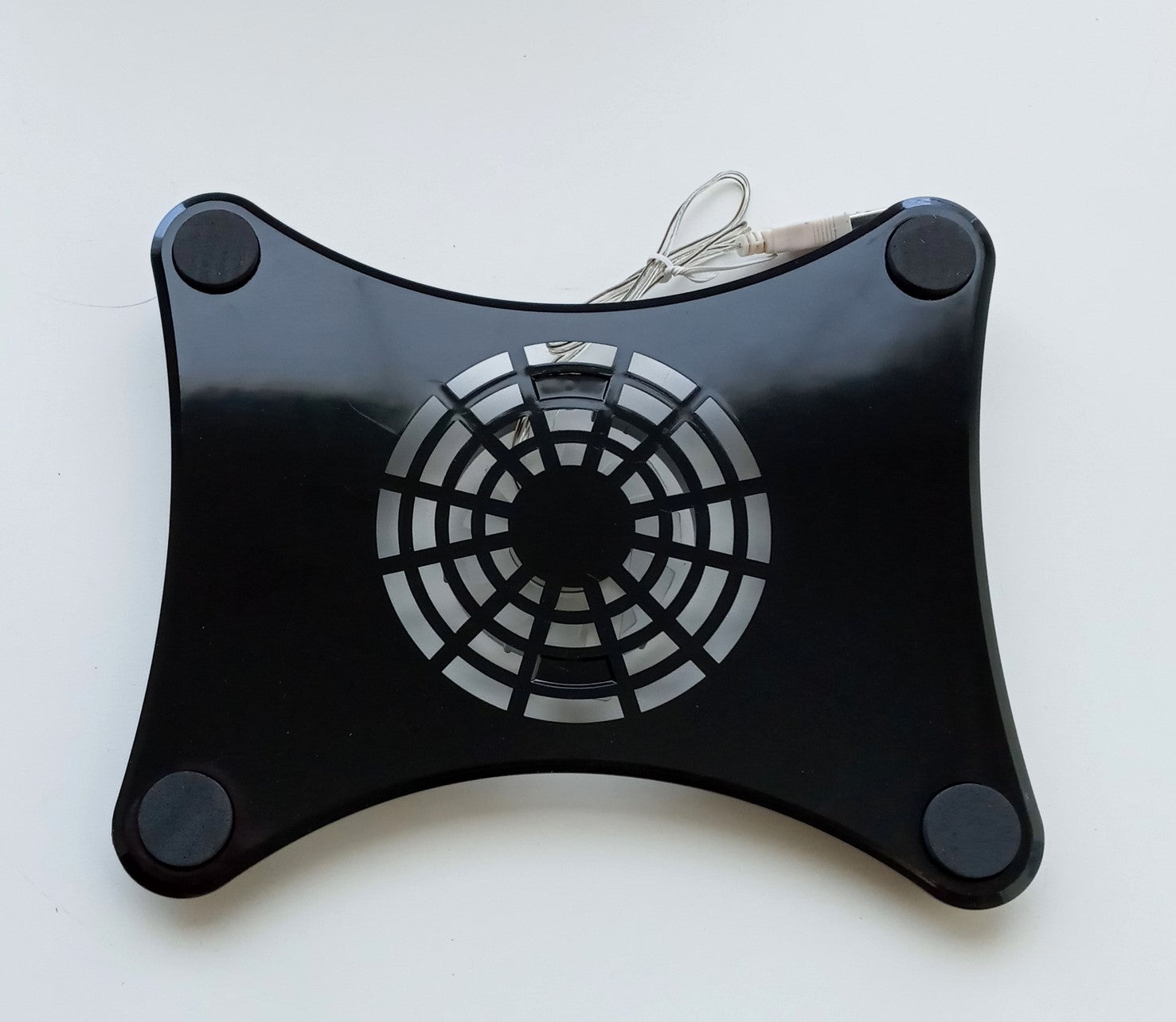 Vibe Axcess Mini USB Cooling Fan Fits Notebooks up to 15" VA-09-CF