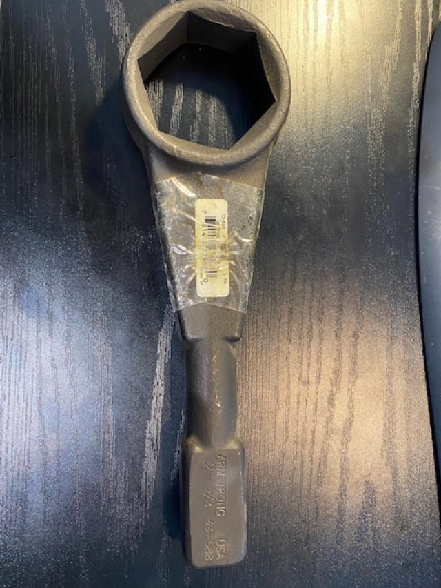 Armstrong Striking Wrench 6 Point 2-3/4" Heavy Duty  USA 33-588