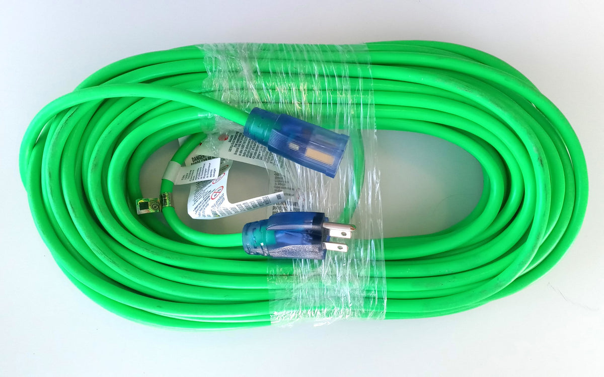 Century Wire 100 Ft 14/3 SJTW Green ProGlo Extension Cord D17334100