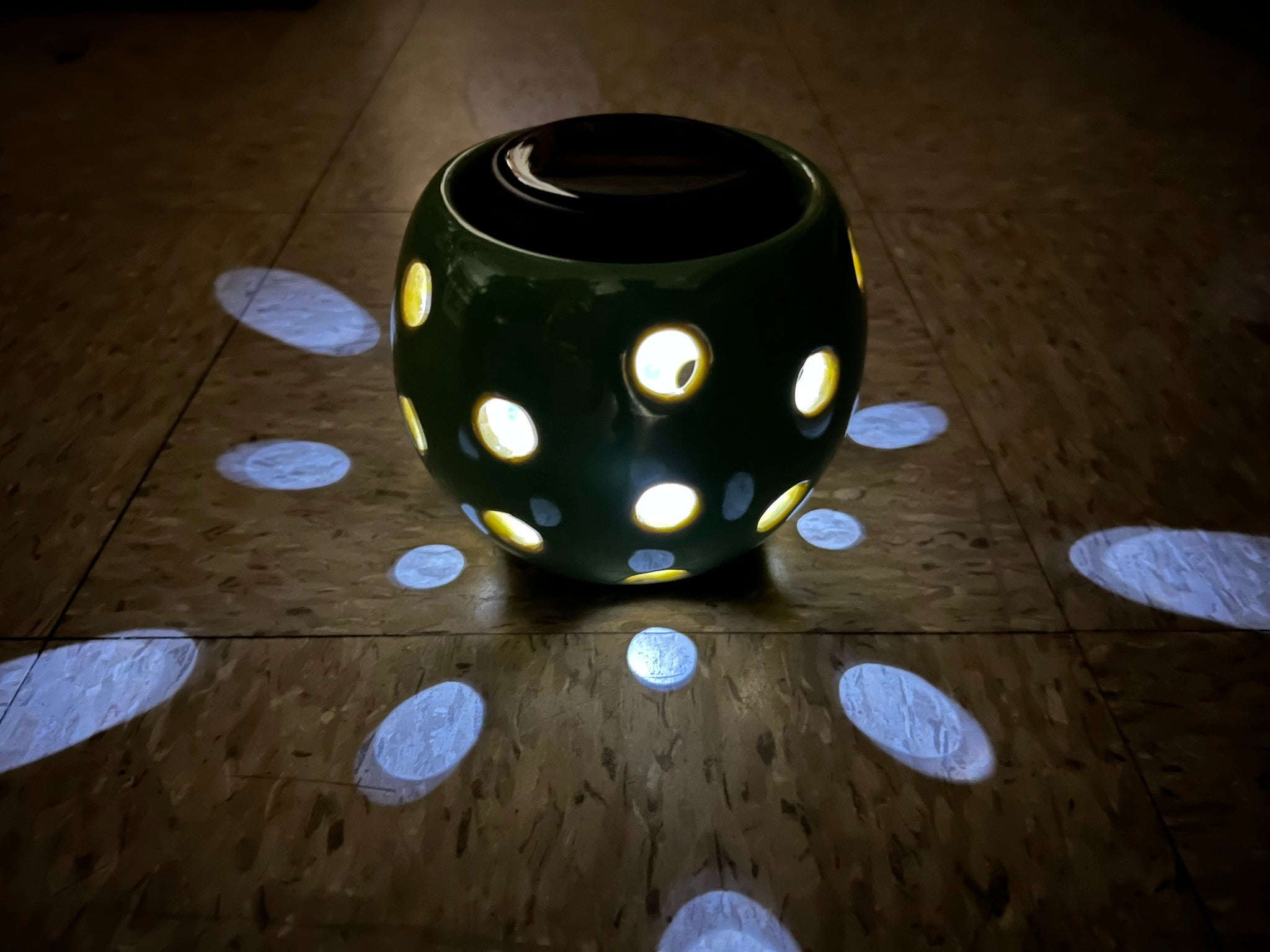 Smart Solar 3181WMM1 Solar Powered Green Ceramic Sphere Lantern