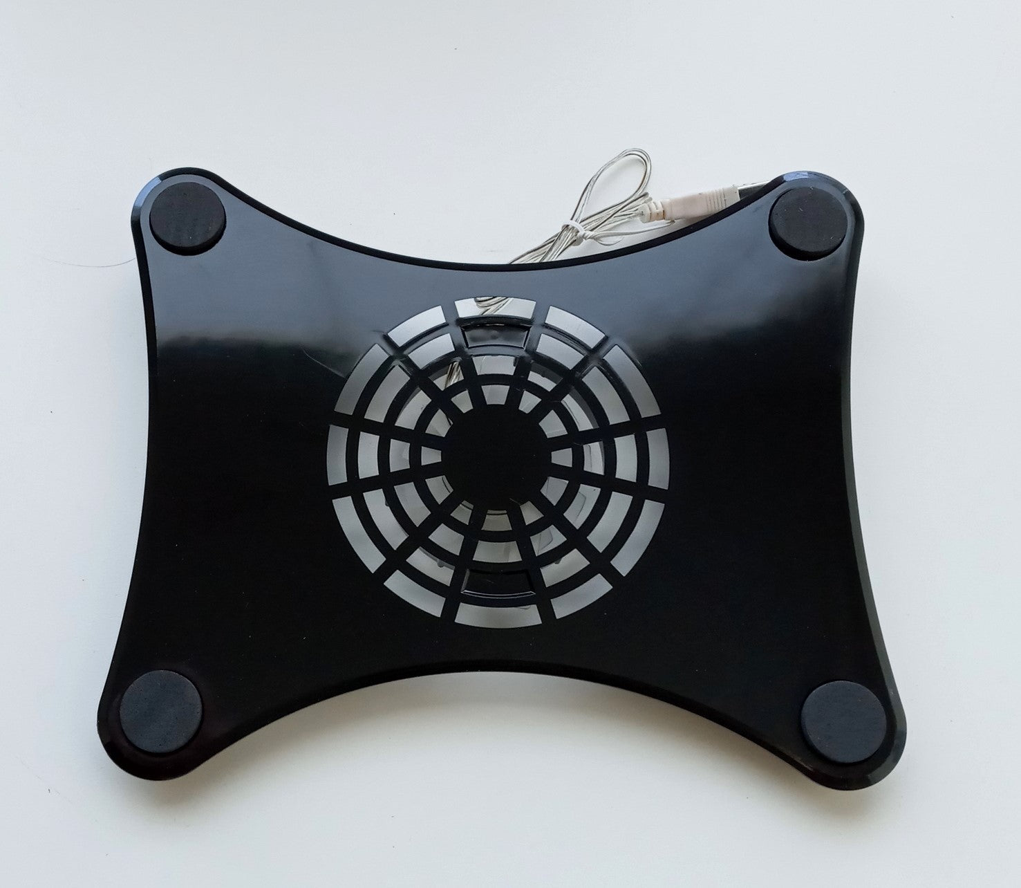 Vibe Axcess Mini USB Cooling Fan Fits Notebooks up to 15" VA-09-CF