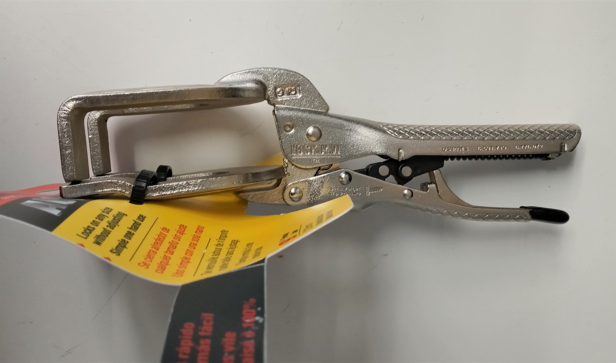 CH Hanson 09500 9" Forked Jaw Self-Adjusting Locking Pliers