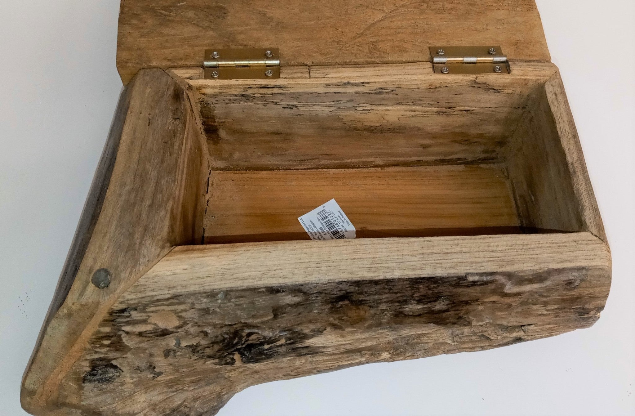 Enrico 3288 Driftwood Wax Finish Wood Box Table Chest w/ Hinged Lid