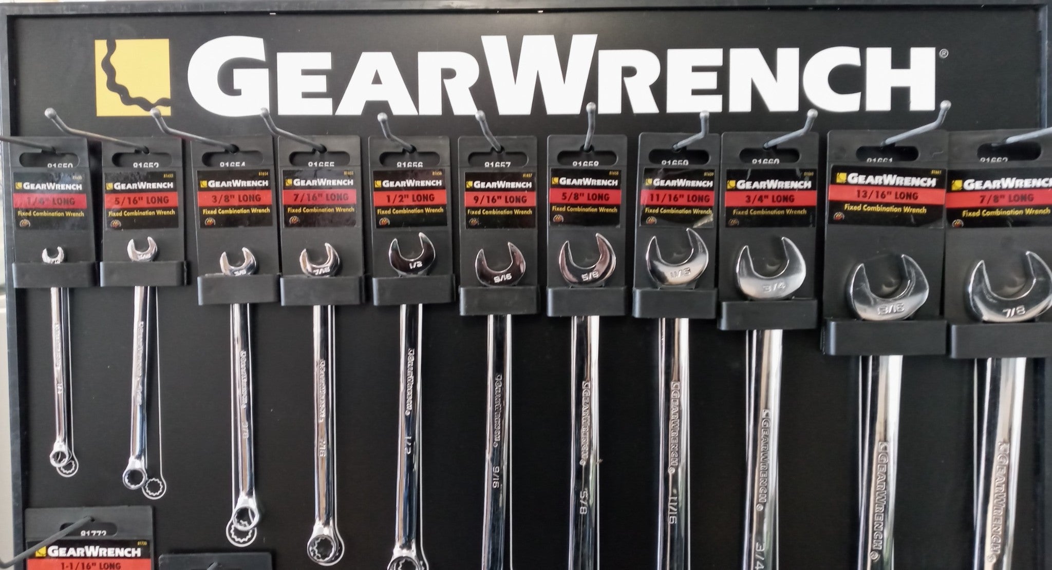 GearWrench 81430 Merchandiser Wall Display 22-Peice Wrench Set
