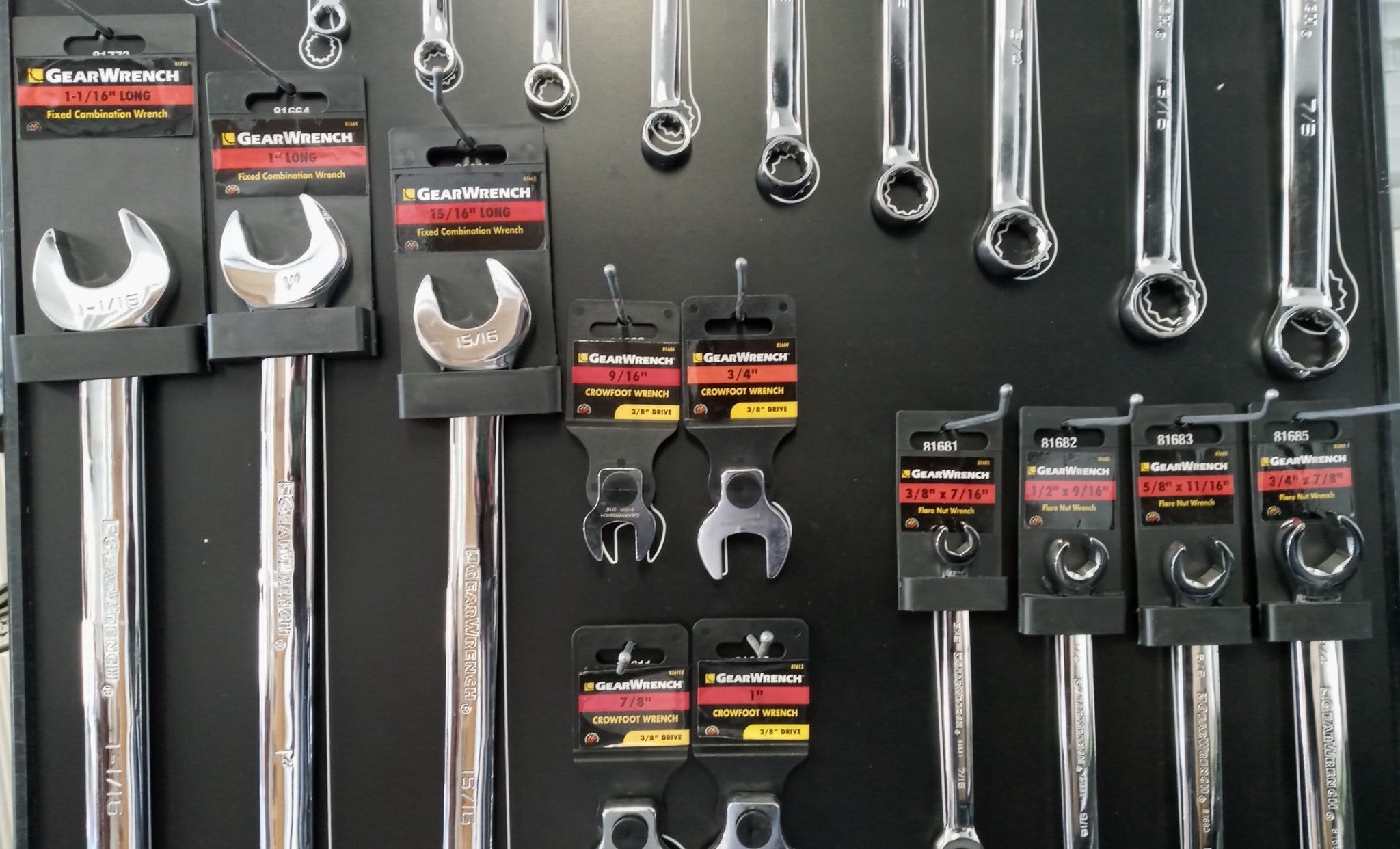GearWrench 81430 Merchandiser Wall Display 22-Peice Wrench Set