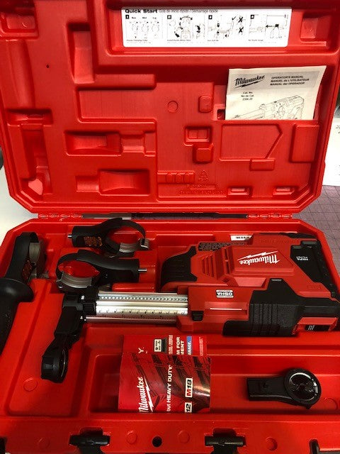 Milwaukee M12 HAMMERVAC 2306-20 Universal Dust Extractor (tool & case only)