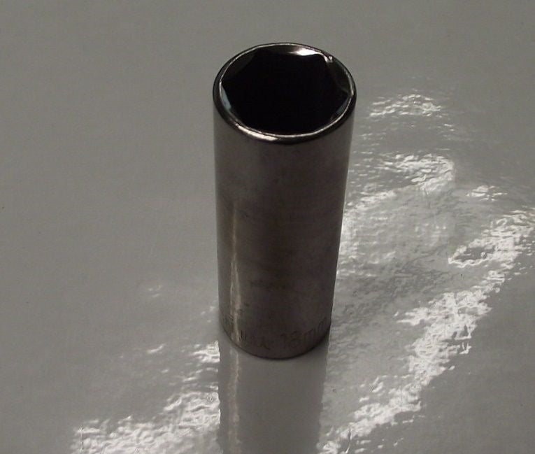 ALLEN 11168 18mm Deep Chrome Hand Socket, 3/8" Drive 6-point USA