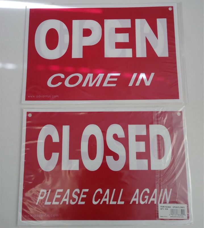 Advantus 83640 Open / Closed Sign Preprinted 8" x 12" Plastic 2pcs