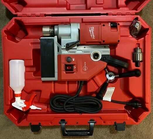 MILWAUKEE 4272-59A Electromag Drill 1-5/8" 220v-240v 13Amp (won't work in USA)