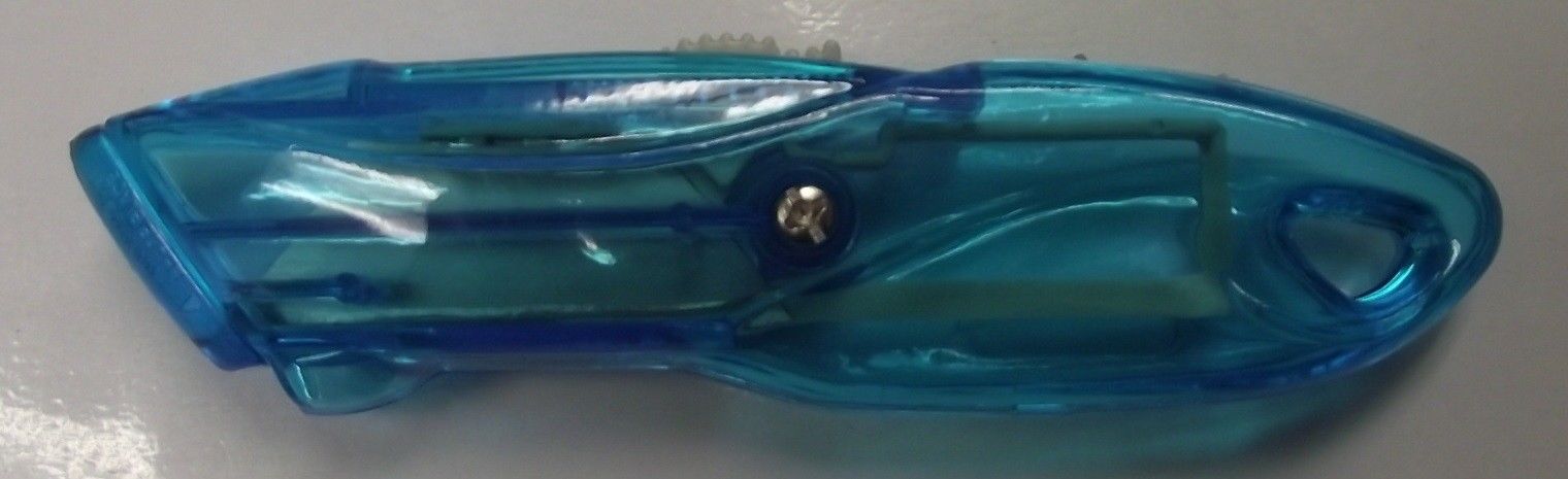 Generic Blue Plastic Standard Retractable Utility Knife Blue 5 Knives
