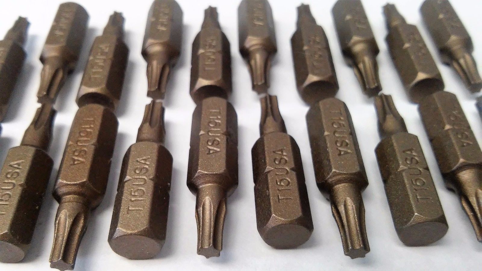 Bosch 1609433004 75367  45148 T15 Torx 1" Gold Insert Bits 1/4" Shank 20pcs. USA