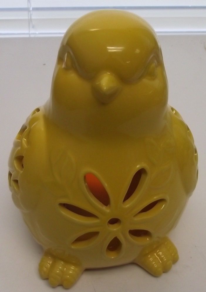 Home Reflections RL05262V Ceramic Bird Luminary With Flameless LED Candle