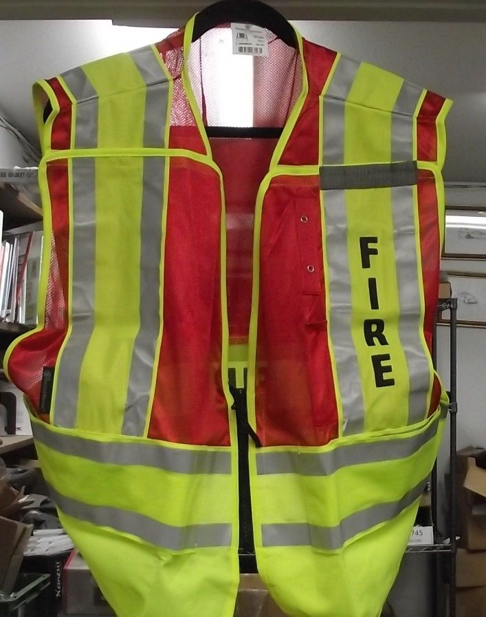 Smith & Wesson SVSW025 Fire Safety Vest Class 2