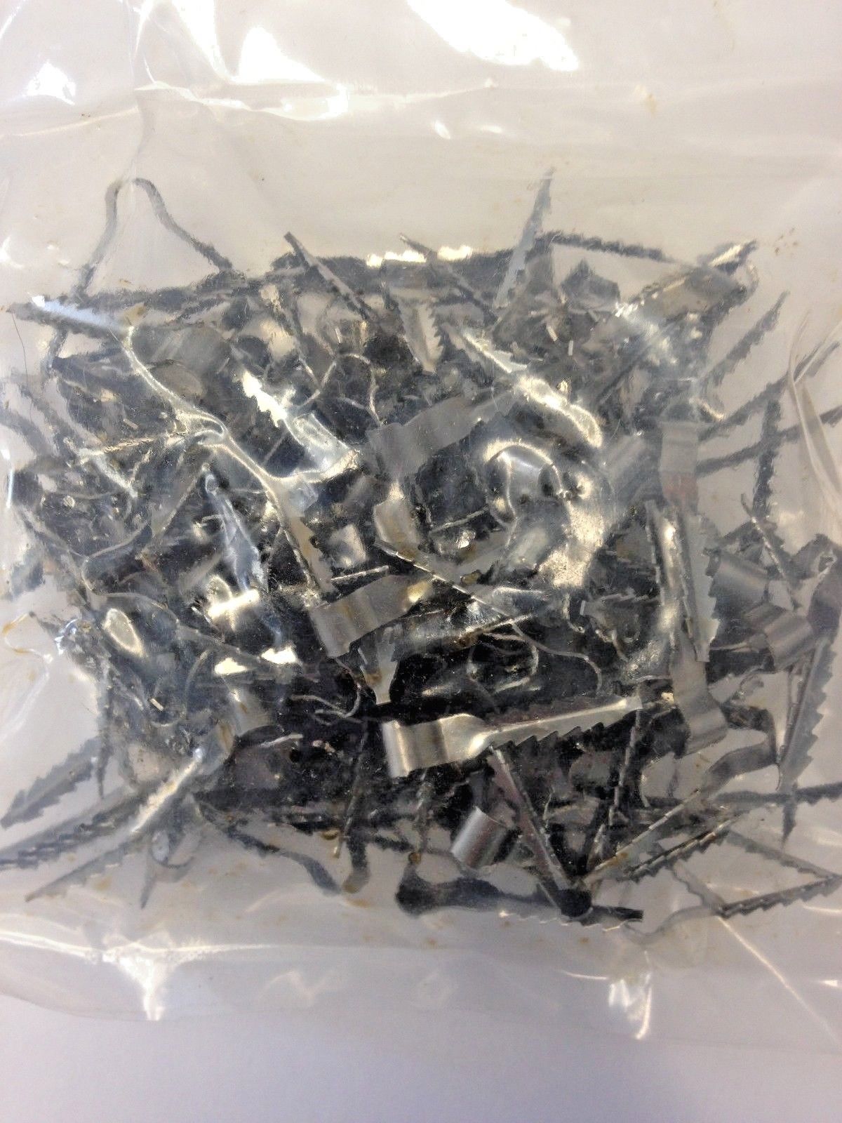 Gardner Bender ZL00116 1/4" " Shark Tooth Anchors 100 Pack