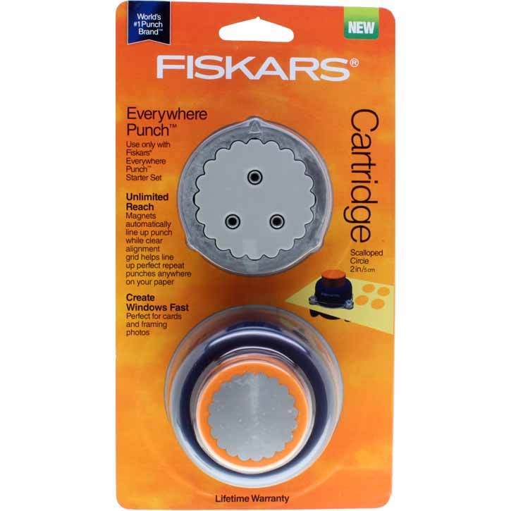 Fiskars 01-005566F Scalloped Circle Everywhere Punch Cartridge