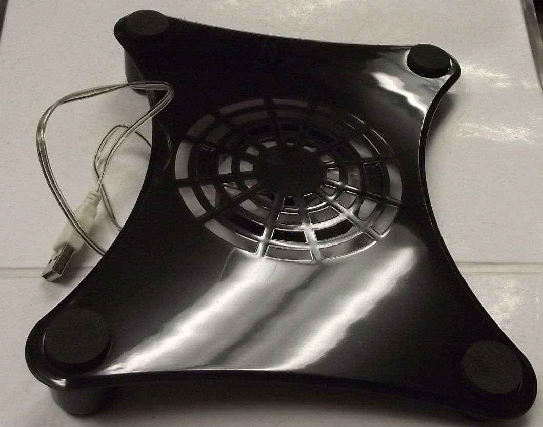 Vibe Axcess Mini USB Cooling Fan Fits Notebooks up to 15" VA-09-CF