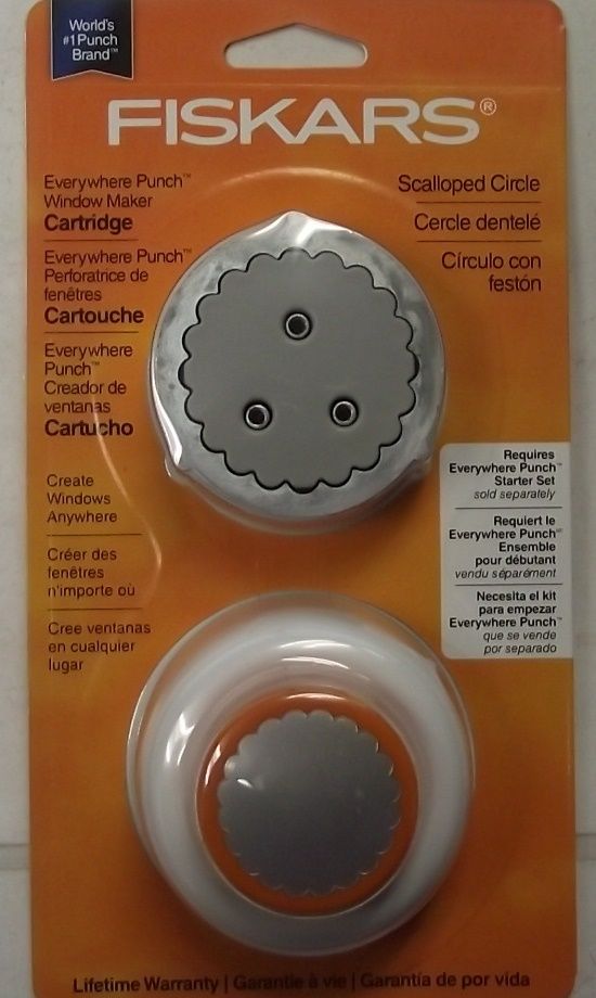 Fiskars 155660 Scalloped Circle Everywhere Punch Window Maker