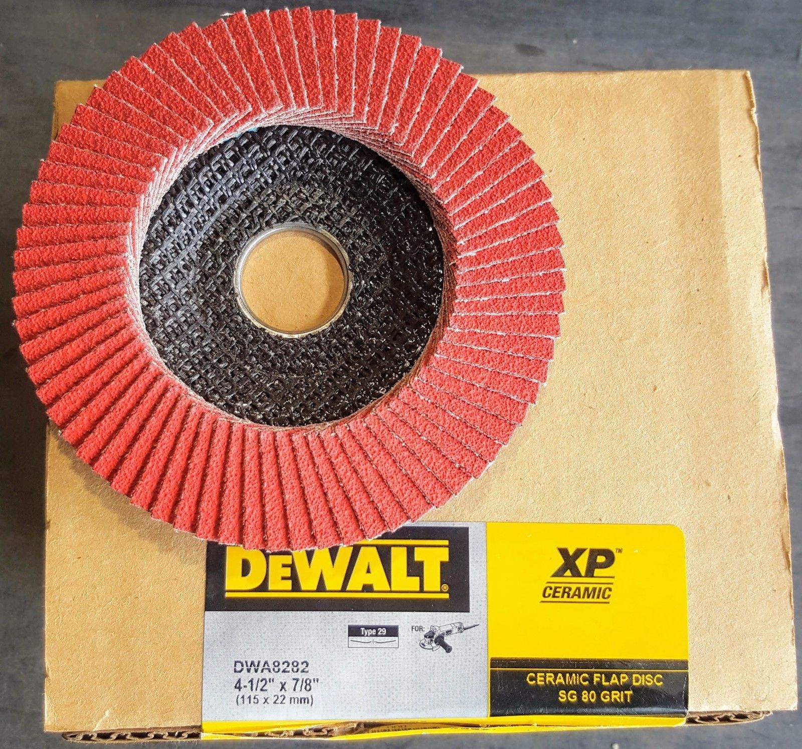Dewalt DWA8282 4-1/2" x 7/8" 80Grit T29 XP Ceramic Flap Discs 10 Pack