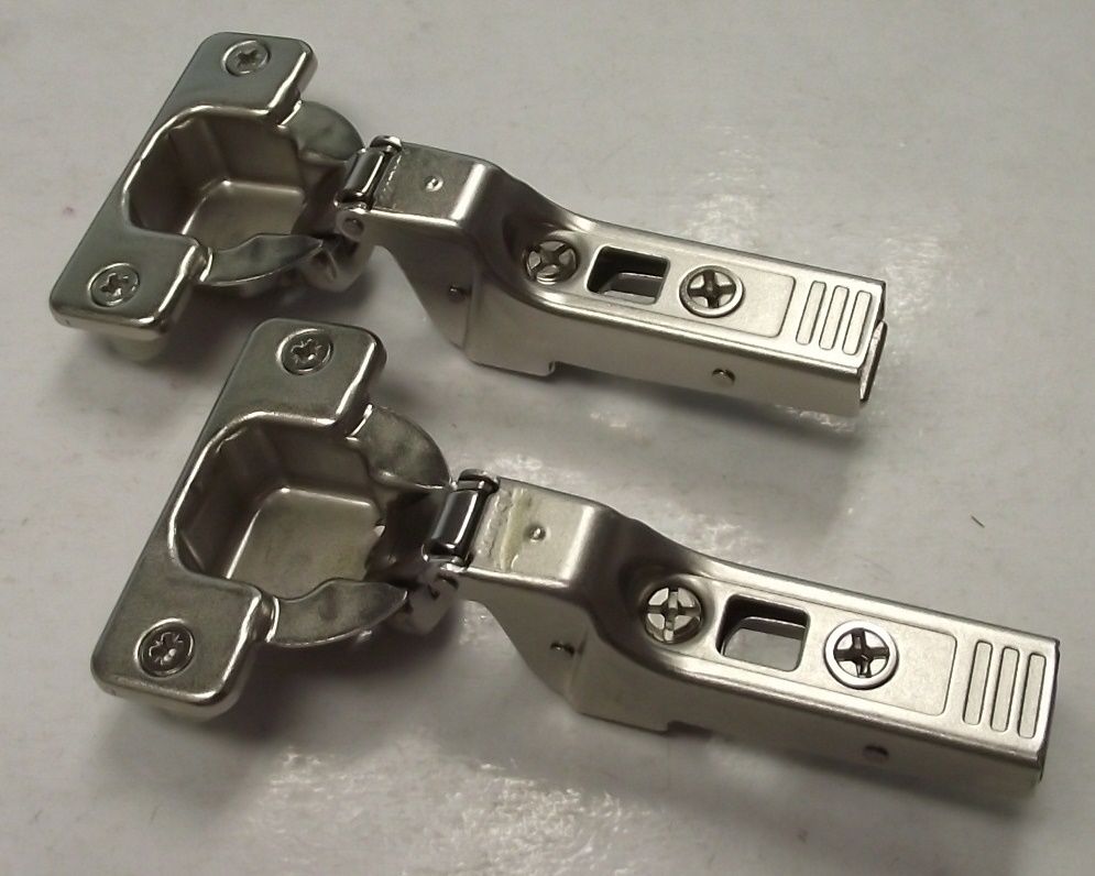 Blum 71T9680 Clip-top 95º Thick Door Hinge Partial Overlay/Self-Closing 2pcs.