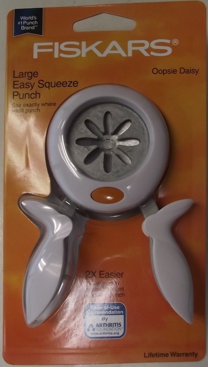 Fiskars 12-73107097J Oopsie Daisy Squeeze Punch (Large)