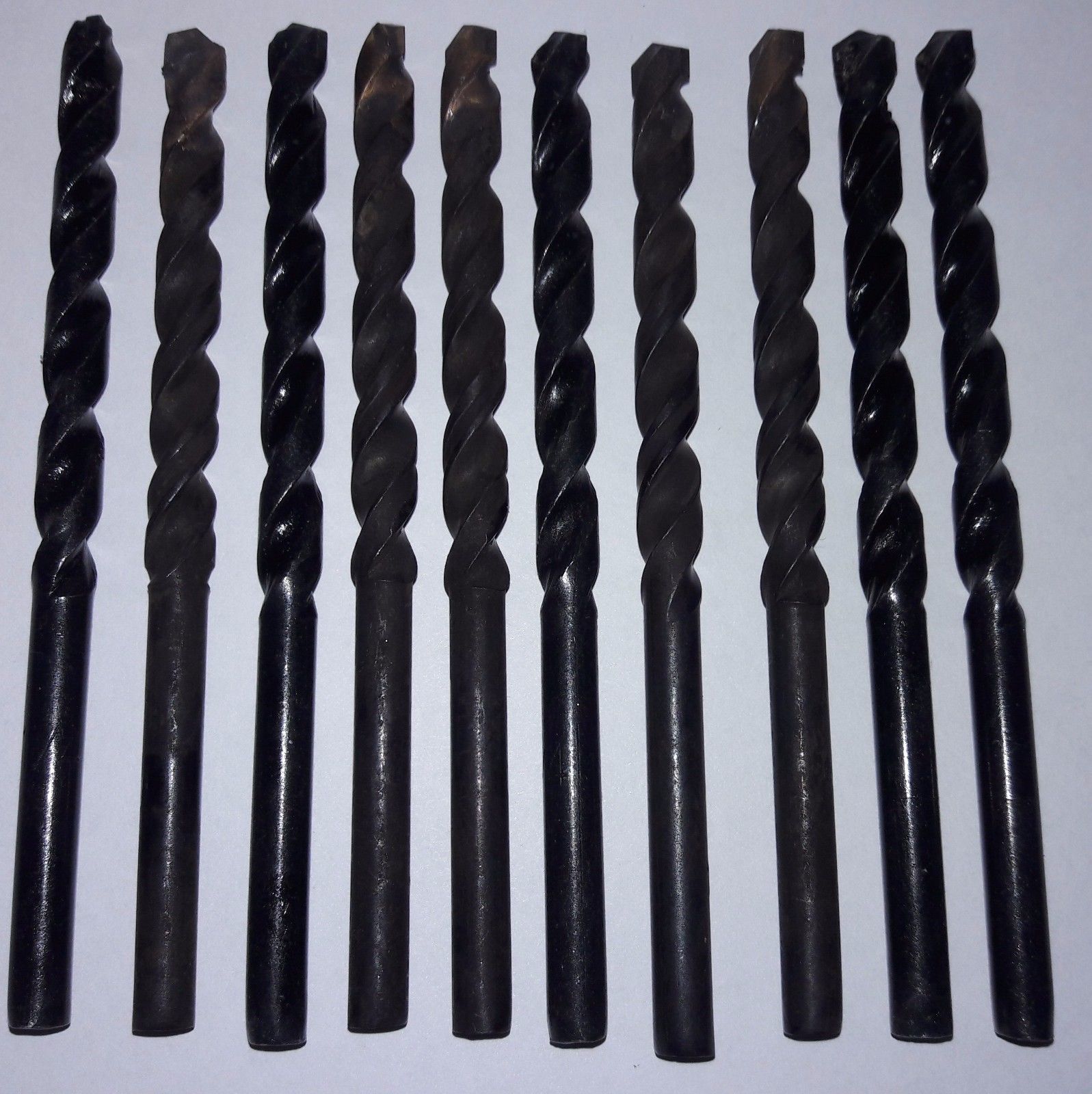 Vermont American 2608682618 1/4" x 4" MDB Carbide Tip Masonry Drill Bits (10PCS)