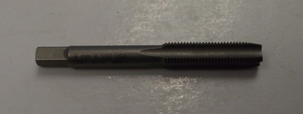 KD TOOLS 388726 - 9mm x 1.00 Plug Tap USA