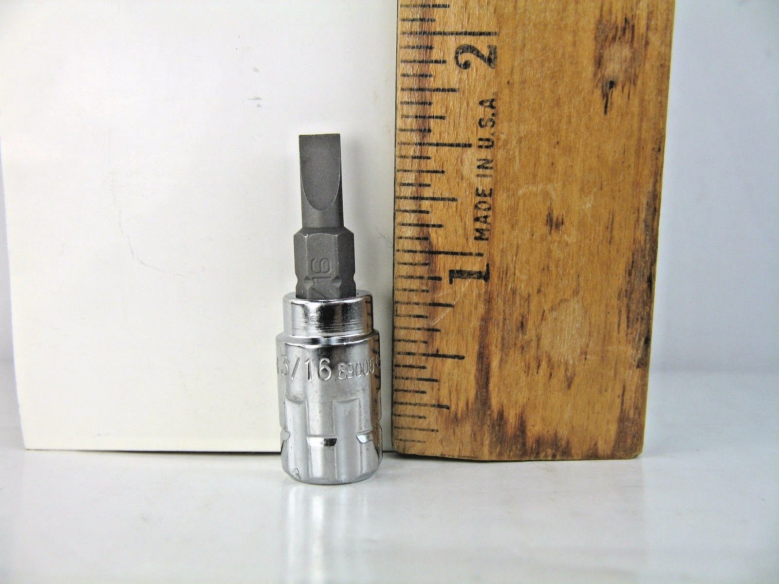 Gearwrench 89005 1/4" Drive Pass Thru Slotted Bit Socket 3/16"