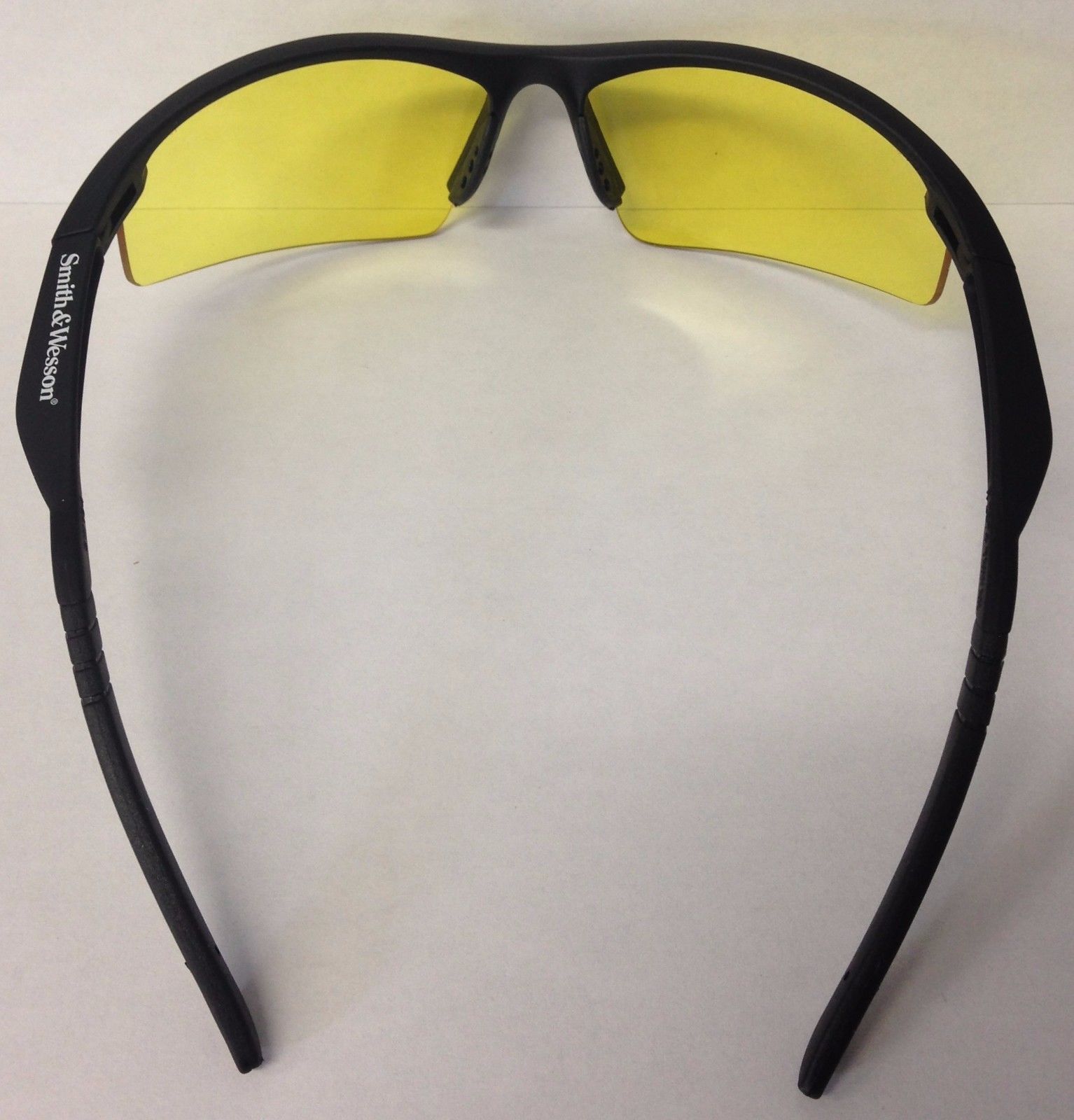 Smith-Wesson SW104-40 Performance Eyewear Safety Glasses Amber Lens