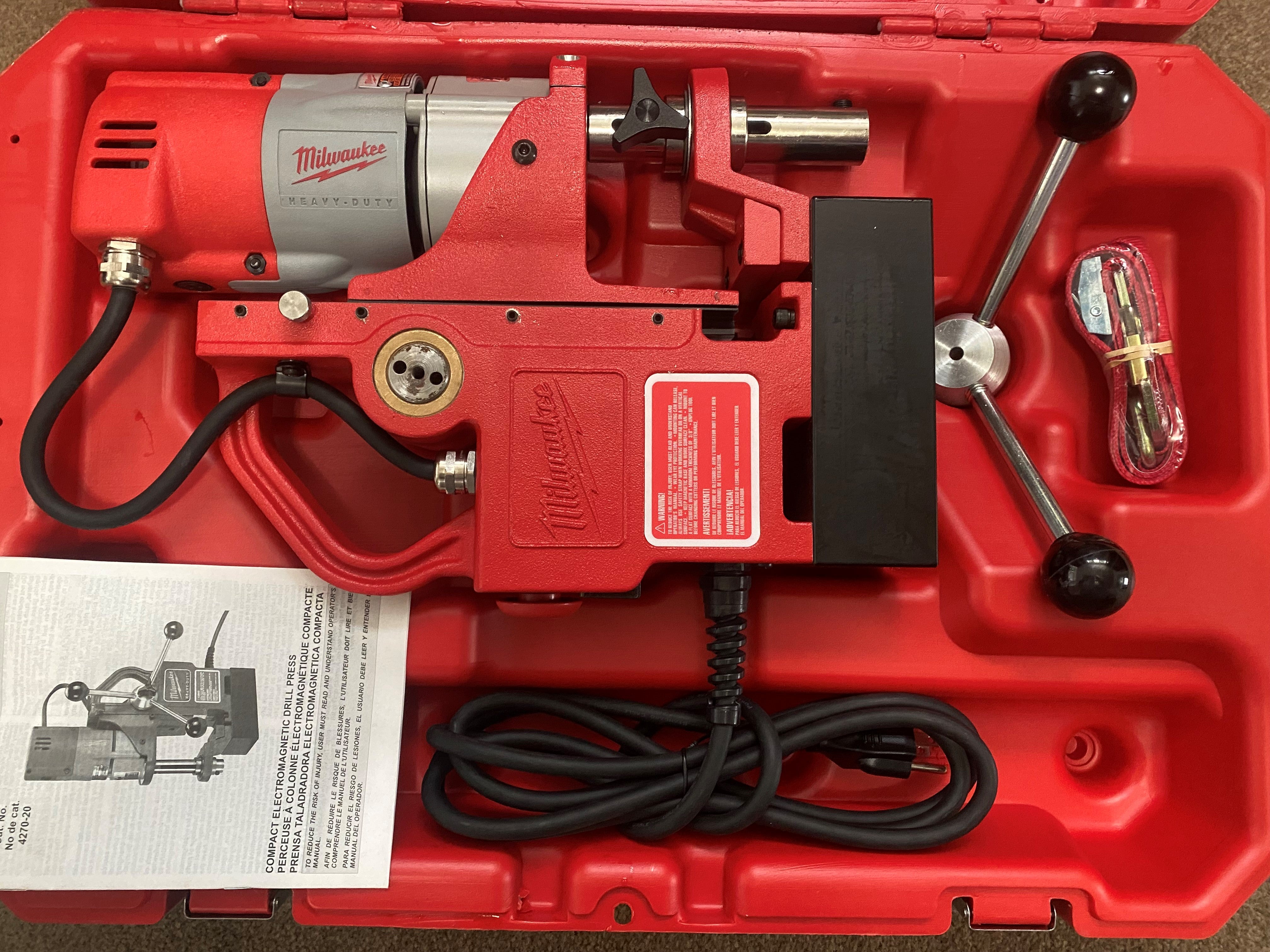 MILWAUKEE 4270-21 MINI MAGNETIC BASE DRILL MAG 1/2