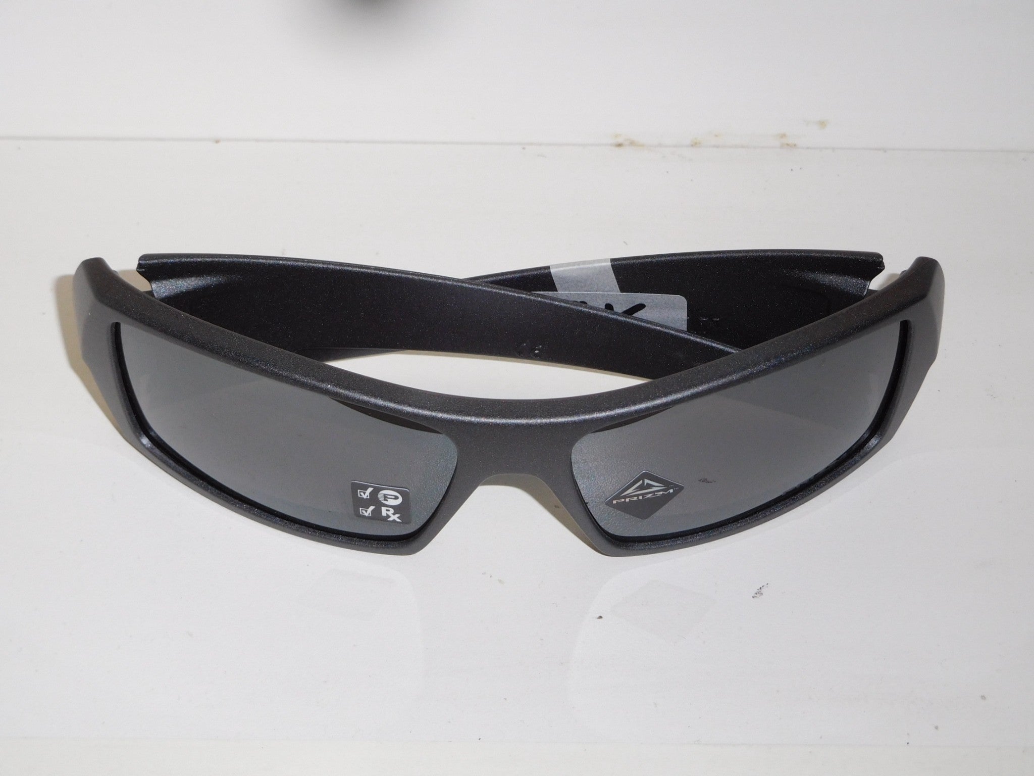 Oakley Sunglasses OO9014D GasCan Gray and Black Polarized
