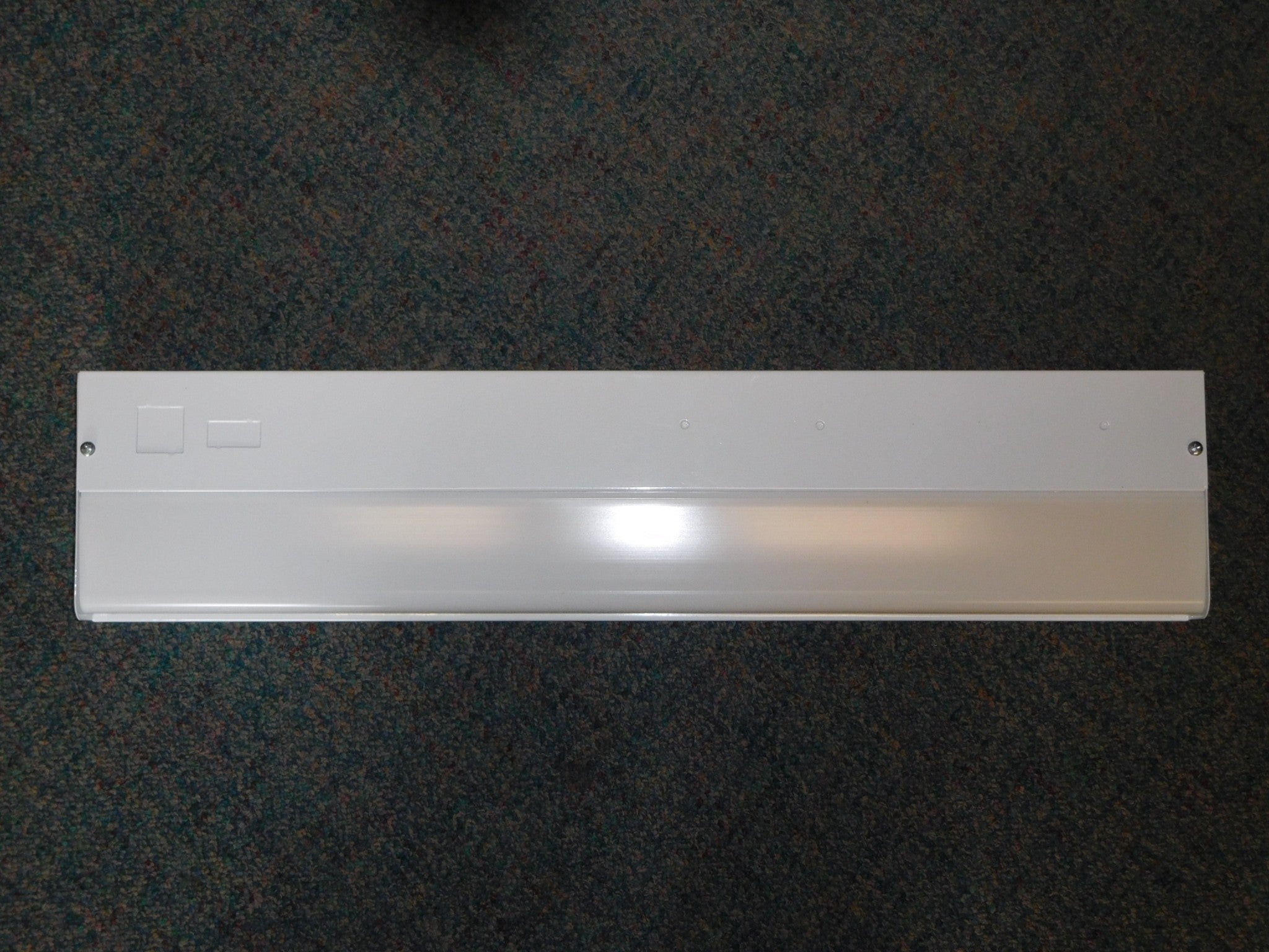 Lithonia Lighting HUC20PH 24" Fluorescent Undercabinet Light 120 Volt USA