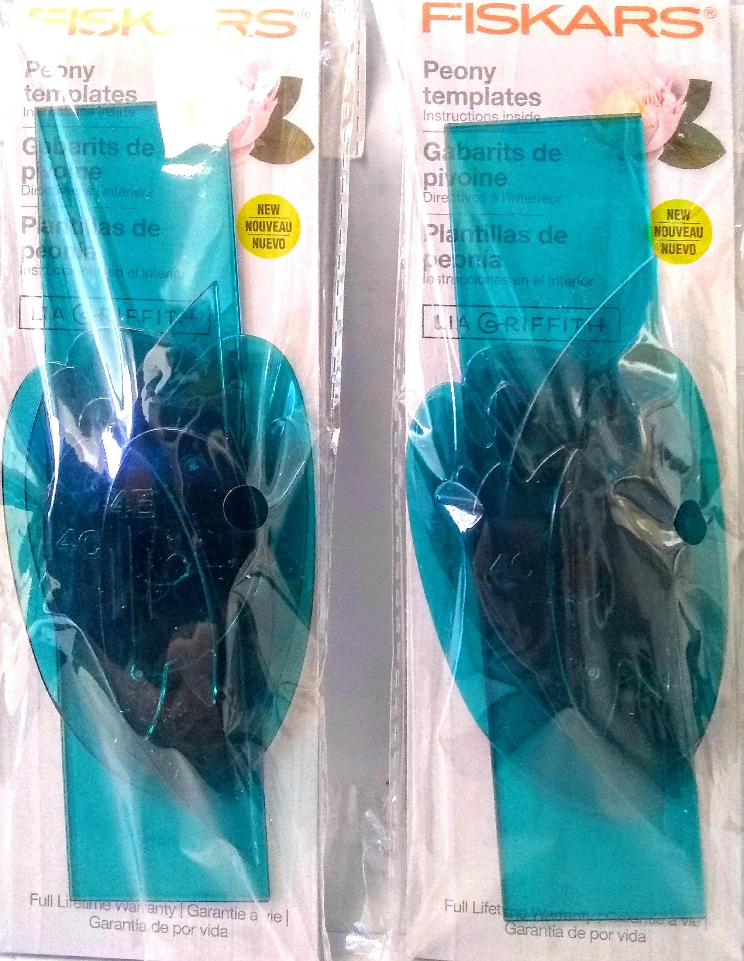 Fiskars 127650-1001 Lia Griffith Designer Peony Flower Template Teal Green 2Pack