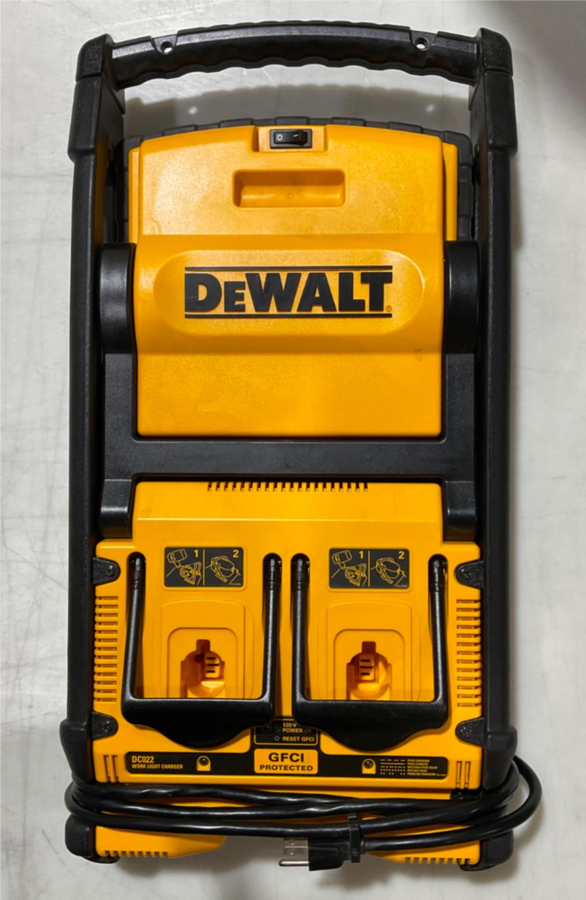 DeWalt DC022 Cordless or Corded Work Light 25