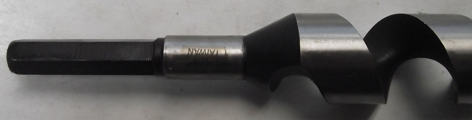 Magna 47533 1-1/4" x 18" Auger Bit For Nail Embedded Wood