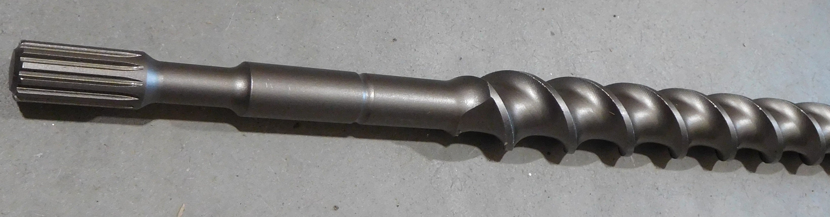 Bosch 233698 1-3/8" x 31" x 37 Spline Shank Rotary Hammer Drill Bit Germany